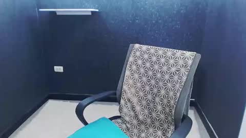 noah_sokolov online show from 14, 1, 2026