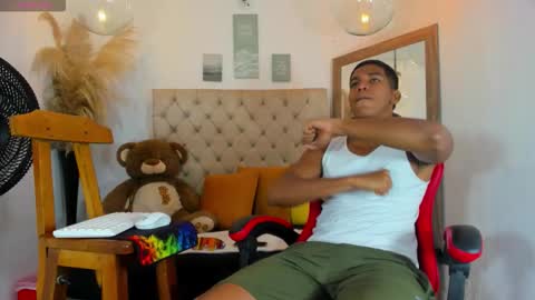 N O AH - S T H O  N E online show from 17, 1, 2026