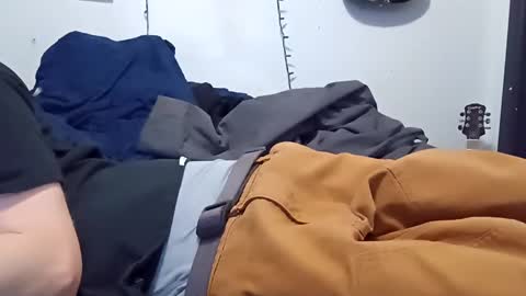 Noah Wesley online show from 8, 12, 2024