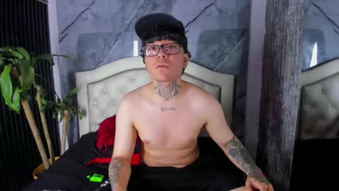 NOAH online show from 1, 12, 2025