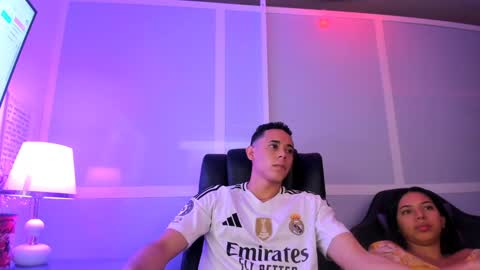 noahandrubi online show from 30, 1, 2025