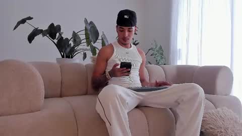 noahdaviss online show from 1, 7, 2026