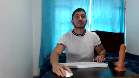 Snapshot of noahmurillo chatting on 20, 5, 2026 noahmurillo online show from 20, 5, 2026