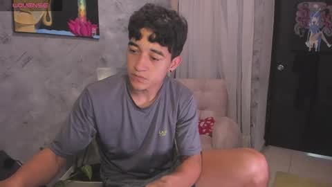 Snapshot of noahpuphot chatting on 29, 9, 2025 Noah Castle online show from 29, 9, 2025