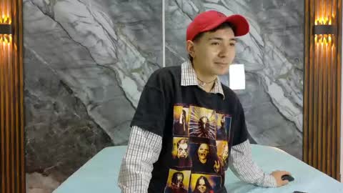Snapshot of noahwalker__ chatting on 9, 6, 2026 online show from 9, 6, 2026