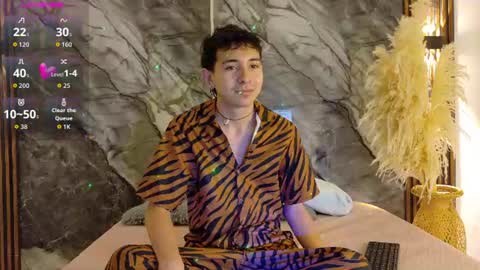 Snapshot of noahwalker__ chatting on 21, 6, 2026 online show from 21, 6, 2026