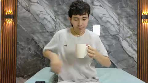 Snapshot of noahwalker__ chatting on 15, 7, 2026 online show from 15, 7, 2026