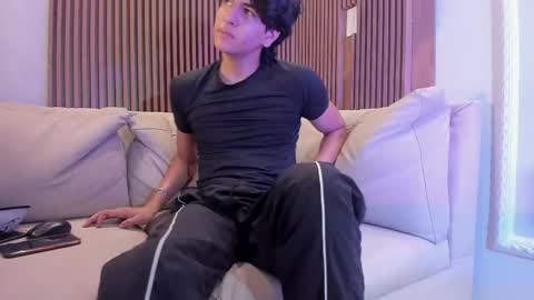 noahx_valko online show from 14, 12, 2025