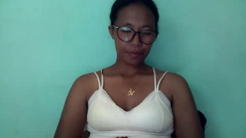 noellah online show from 8, 3, 2025