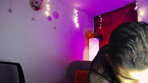 Noha Lux online show from 17, 9, 2025