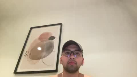Snapshot of nohal_kurt chatting on 4, 10, 2025 CollegeBoyHot online show from 4, 10, 2025