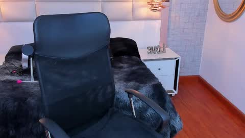  Nohemi   online show from 12, 2, 2026