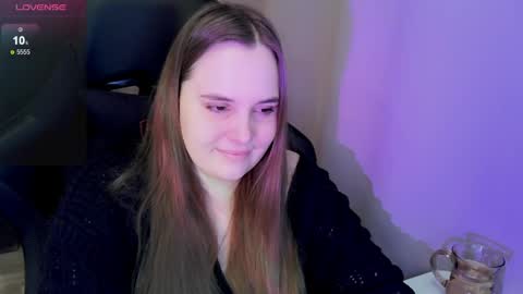 noir_ember_ online show from 27, 3, 2026