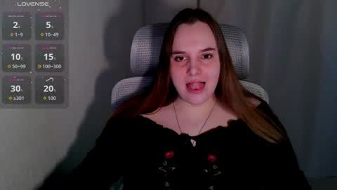 noir_ember_ online show from 20, 7, 2026