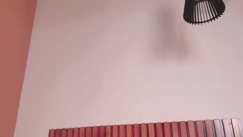 Nora Da Silva online show from 29, 9, 2025