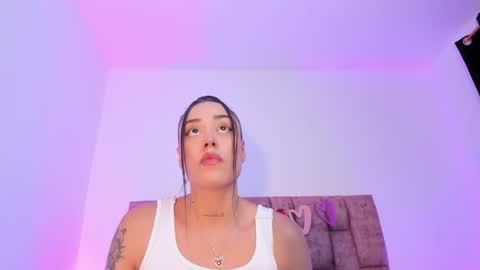 Nora Da Silva online show from 22, 5, 2026