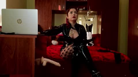 QueenManifest online show from 17, 1, 2026