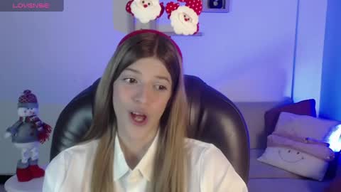 Nora online show from 22, 12, 2024