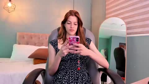 Nora online show from 12, 9, 2025