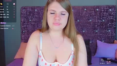 Nora online show from 3, 12, 2024