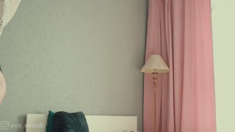 Snapshot of norakiso chatting on 4, 3, 2025 Eva online show from 4, 3, 2025