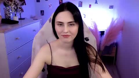 Nora online show from 25, 6, 2026