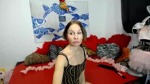 Nora online show from 25, 3, 2026