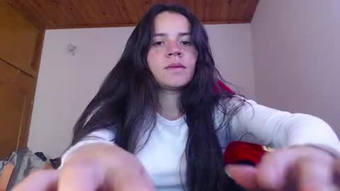 Snapshot of noreen_ chatting on 6, 7, 2026 noreen_ online show from 6, 7, 2026