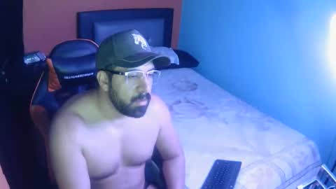 Snapshot of normanabreu chatting on 2, 5, 2026 normanabreu online show from 2, 5, 2026