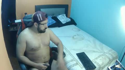Snapshot of normanabreu chatting on 3, 5, 2026 normanabreu online show from 3, 5, 2026