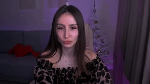 Hazel online show from 19, 1, 2025