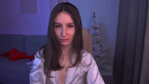 Hazel online show from 3, 2, 2025