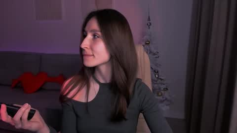 Hazel online show from 16, 2, 2025