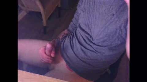 nostrezzzcum online show from 7, 11, 2025