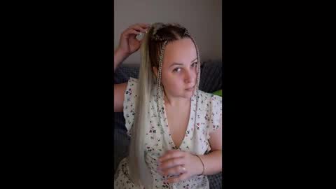 hi glad to chat online show from 21, 10, 2025