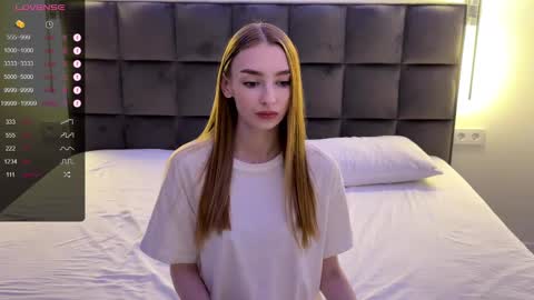 Snapshot of notelis chatting on 9, 3, 2025 Goldie online show from 9, 3, 2025