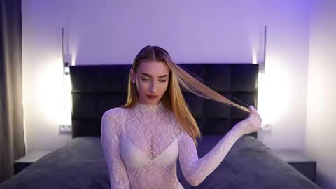 Snapshot of notelis chatting on 22, 5, 2026 Goldie online show from 22, 5, 2026