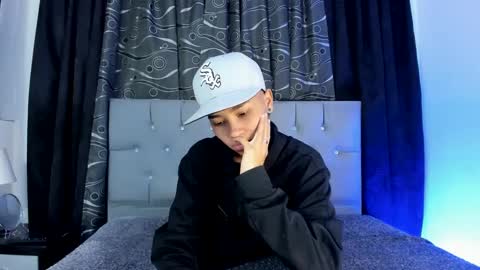 Snapshot of nova_sex1 chatting on 28, 12, 2024 nova online show from 28, 12, 2024