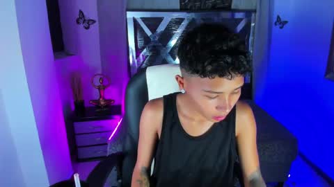 Snapshot of nova_sex1 chatting on 28, 5, 2026 nova online show from 28, 5, 2026