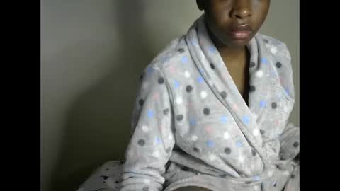 novaah online show from 30, 11, 2025