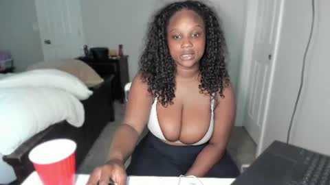 Snapshot of novacandy chatting on 19, 6, 2026 Nova online show from 19, 6, 2026