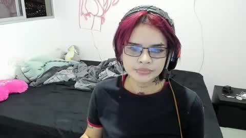 Goth Darling online show from 13, 1, 2025