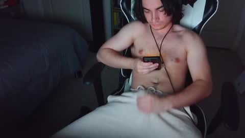 nsfwlogan50 online show from 28, 4, 2026