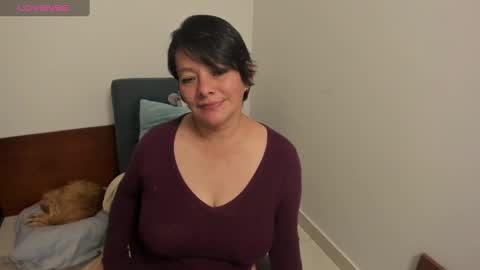 nuit_rose online show from 20, 1, 2025