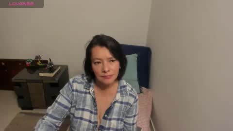 nuit_rose online show from 11, 10, 2025