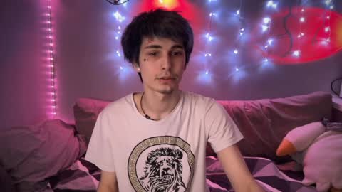 Snapshot of nujen_ges chatting on 9, 1, 2025 SonnyVan online show from 9, 1, 2025