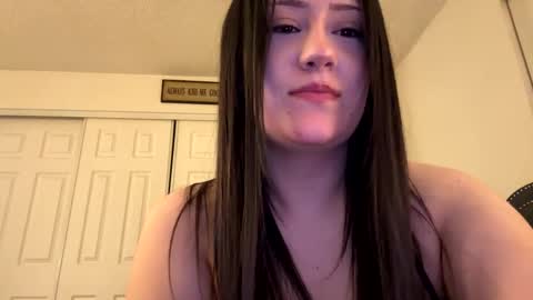 numb_nut_ online show from 1, 1, 2025