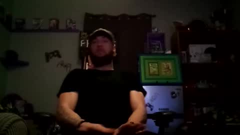 Awwwww Hey Sweetie Pies. Welcome To The Sweetie Pie Lounge. Enjoy The Dad-Cast. SweetCorny Fun-loving Dad Talk. online show from 8, 2, 2025