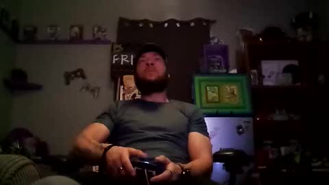 Awwwww Hey Sweetie Pies. Welcome To The Sweetie Pie Lounge. Enjoy The Dad-Cast. SweetCorny Fun-loving Dad Talk. online show from 15, 2, 2025