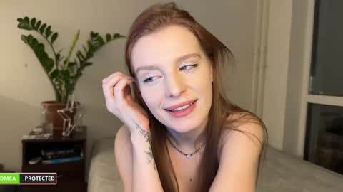 nura_foxx online show from 19, 1, 2025